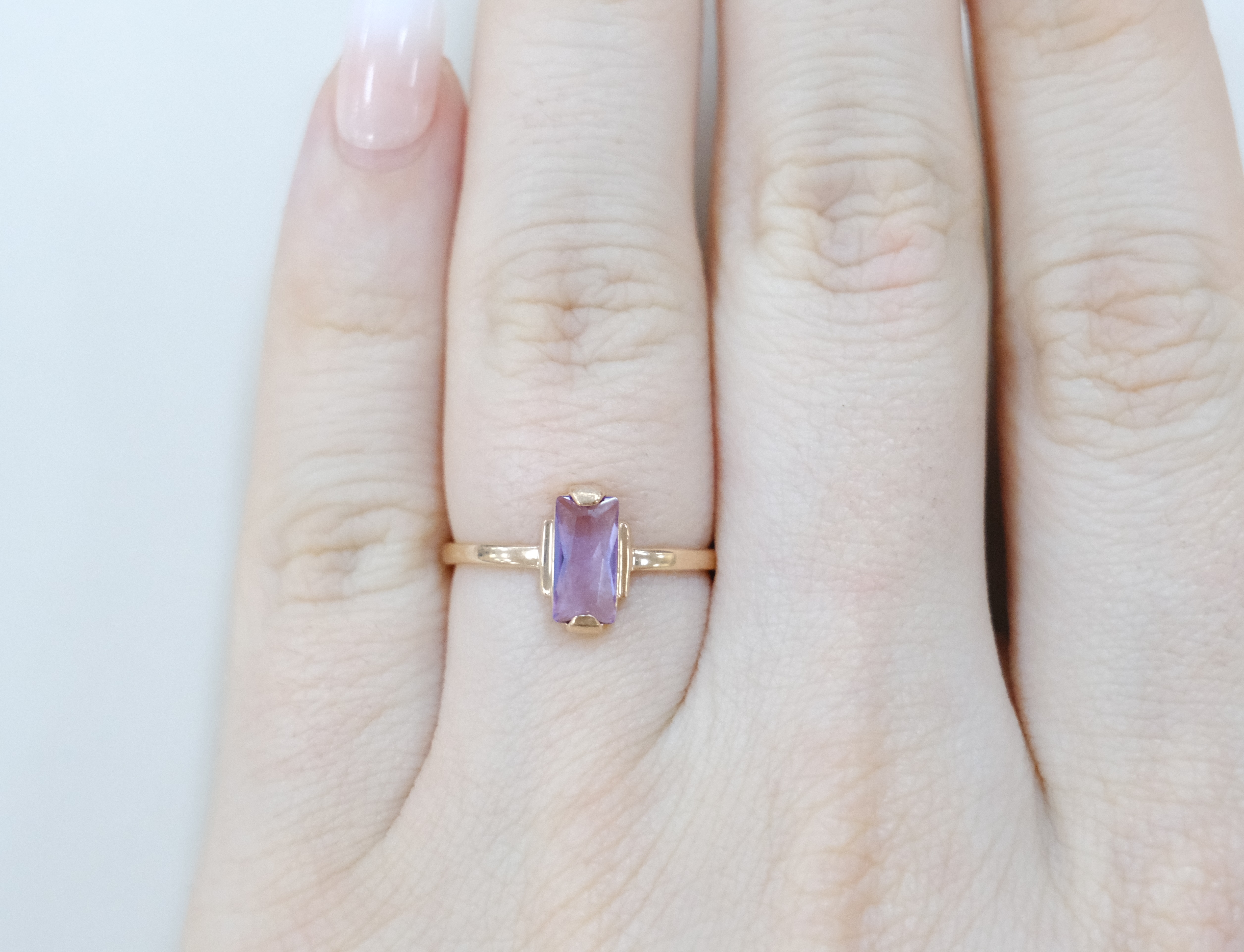 Серебряное кольцо с аметистом